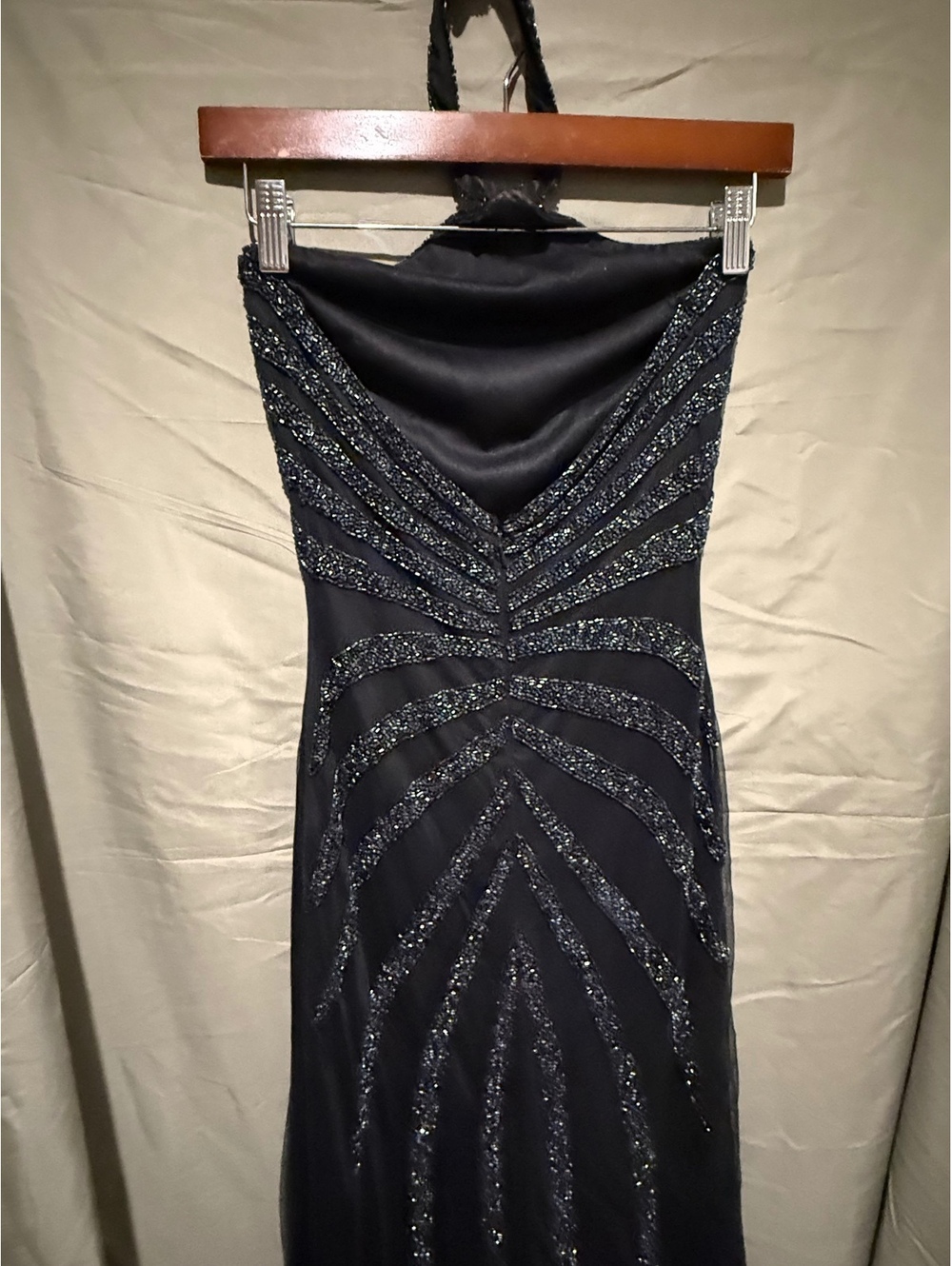 Cache black beaded halter formal gown size 2 - Picture 5 of 7